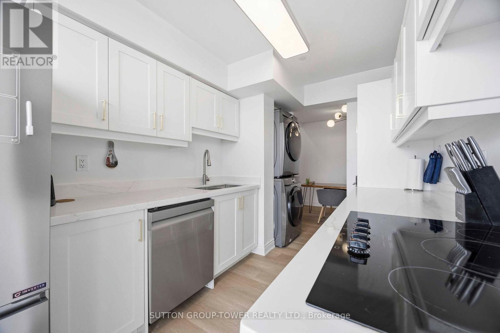 1901 - 3077 Weston Road, Toronto, Ontario  M9M 3A1 - Photo 13 - W12970126