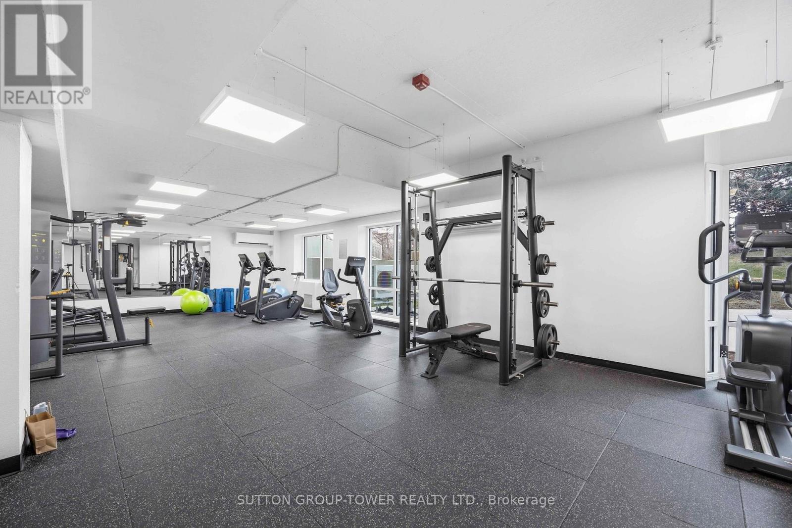 1901 - 3077 Weston Road, Toronto, Ontario  M9M 3A1 - Photo 29 - W12970126