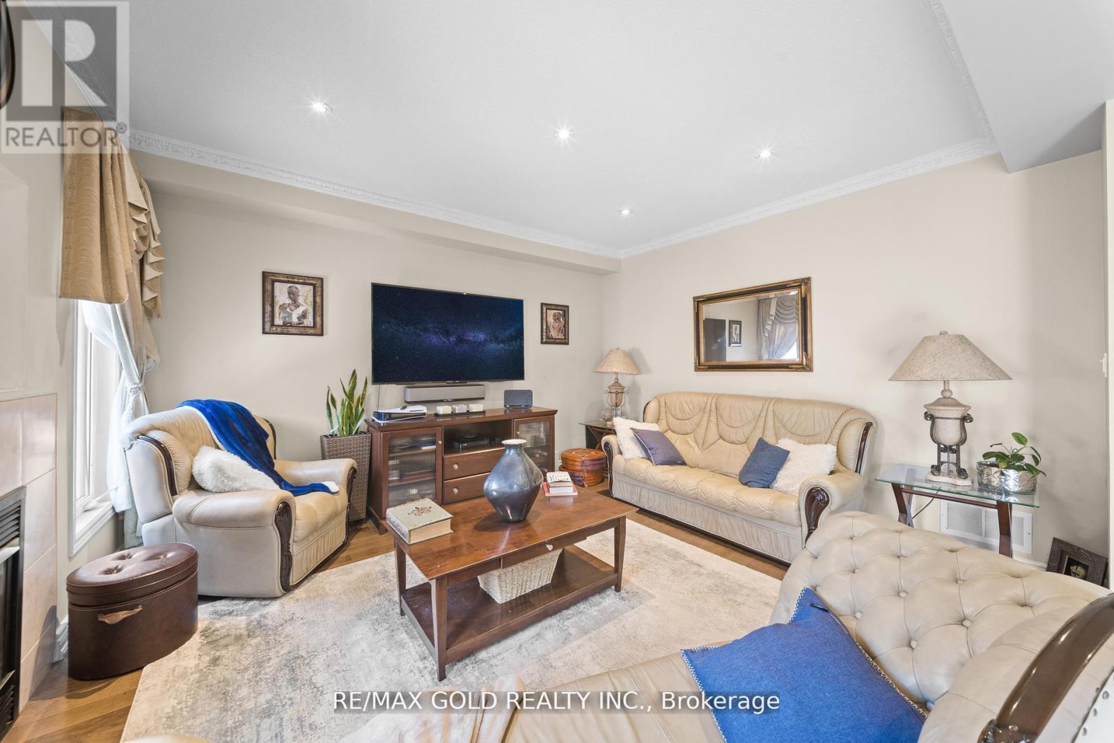 88 Octillo Boulevard, Brampton, Ontario  L6R 2V6 - Photo 19 - W12970180