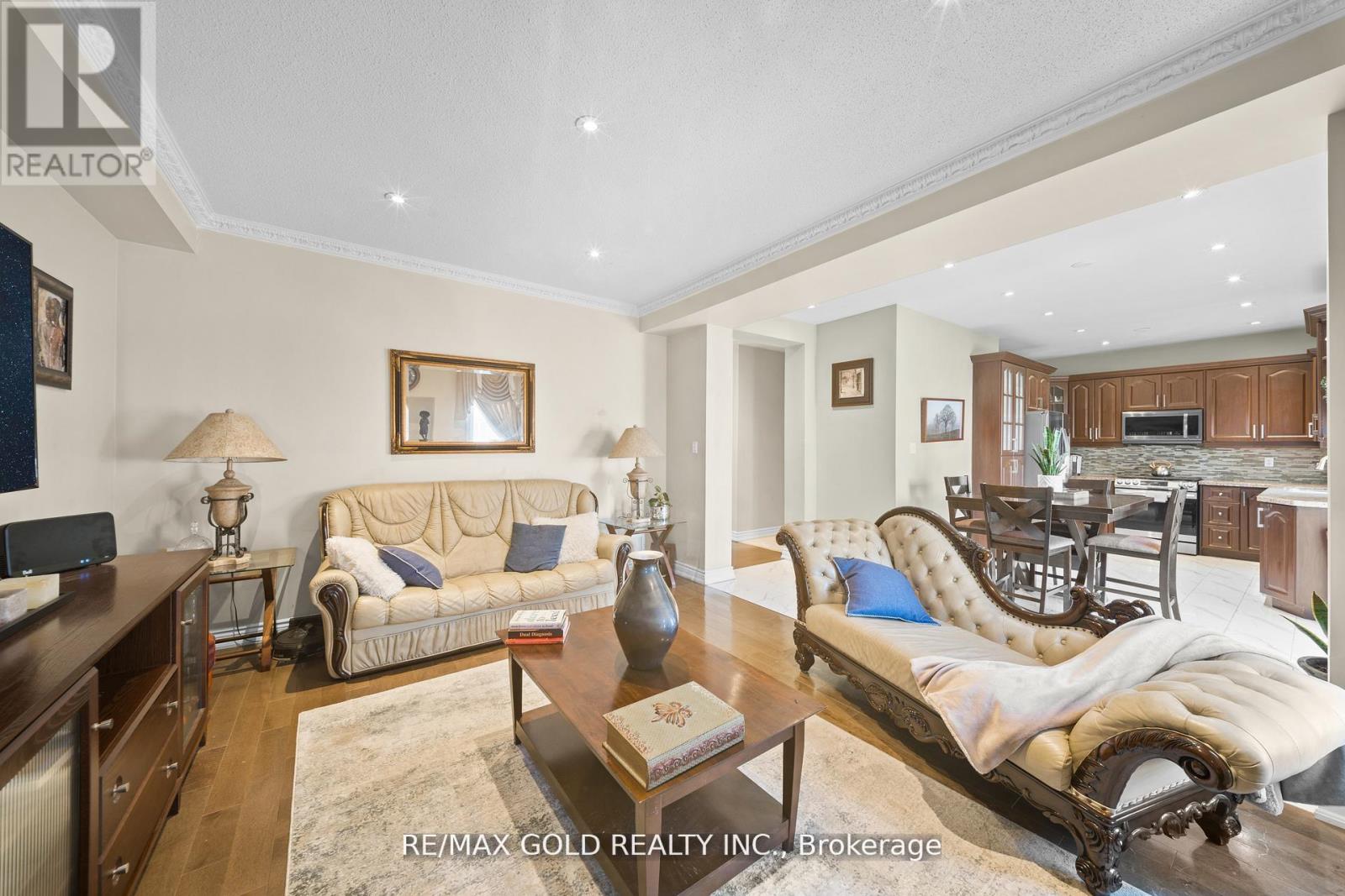 88 Octillo Boulevard, Brampton, Ontario  L6R 2V6 - Photo 21 - W12970180