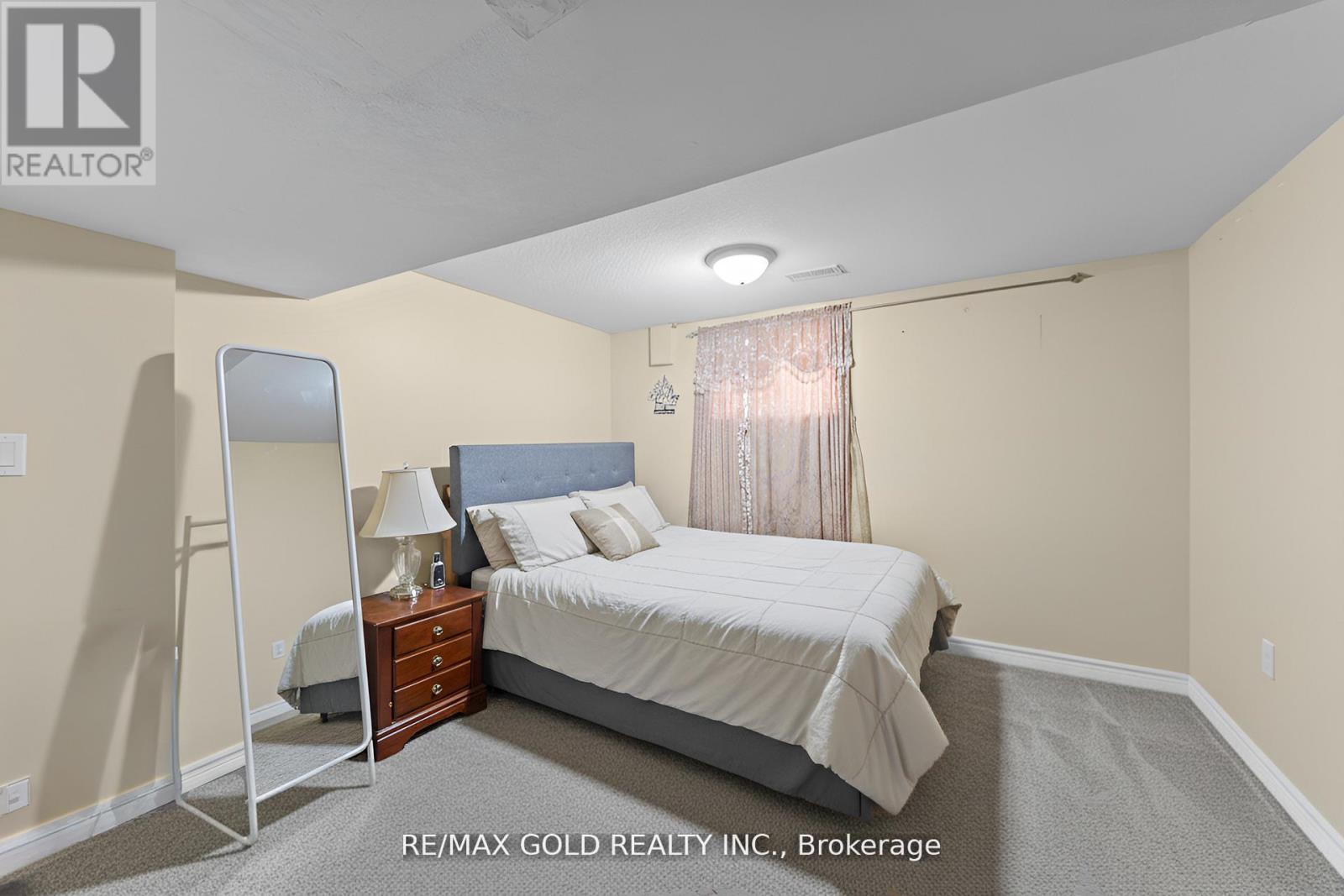 88 Octillo Boulevard, Brampton, Ontario  L6R 2V6 - Photo 47 - W12970180