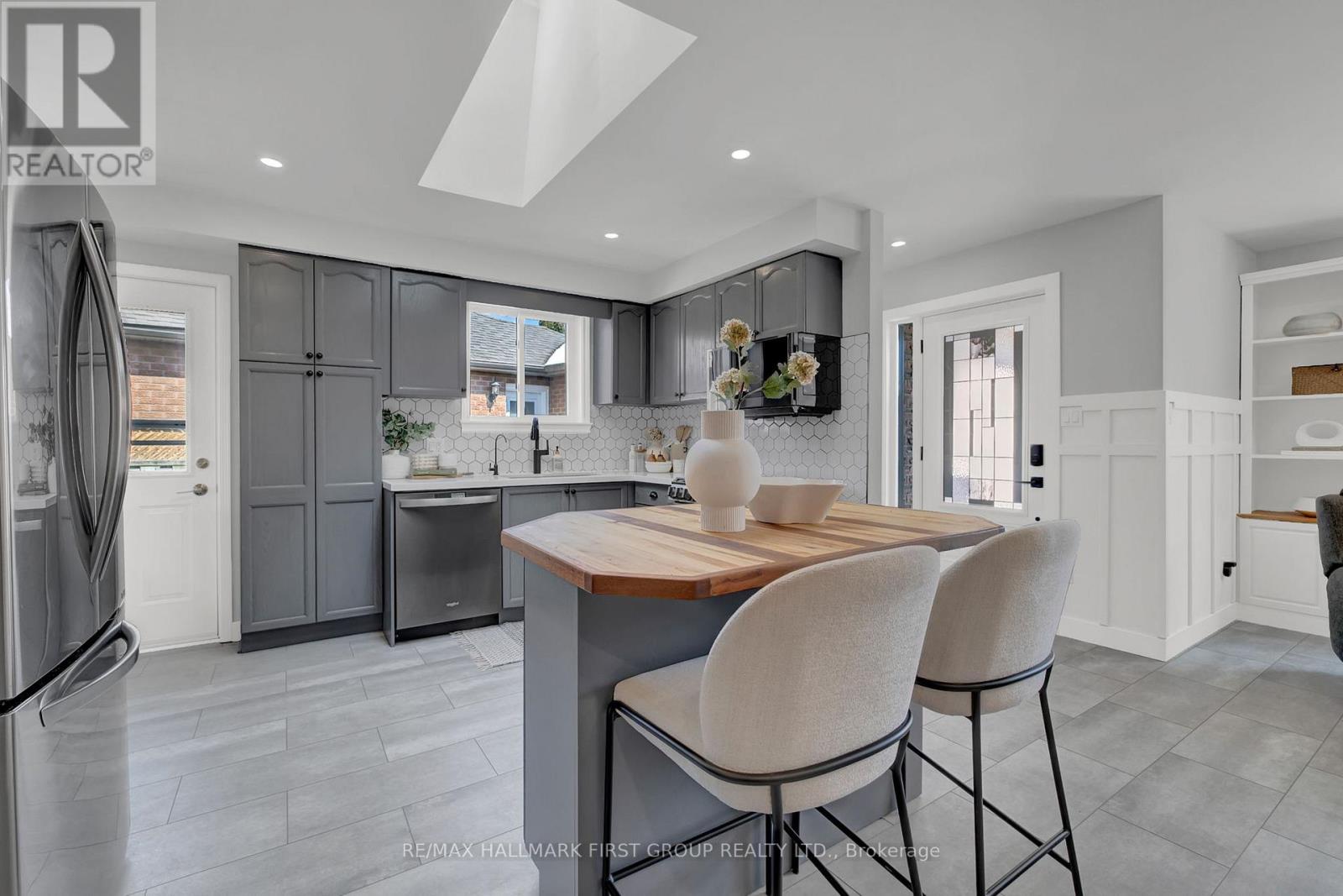 159 Sandringham Drive, Clarington, Ontario  L1E 2G6 - Photo 13 - E12970482