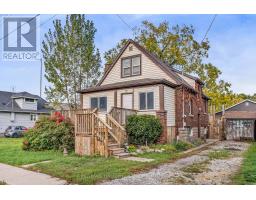 10 LOCARNO AVENUE, Hamilton, Ontario