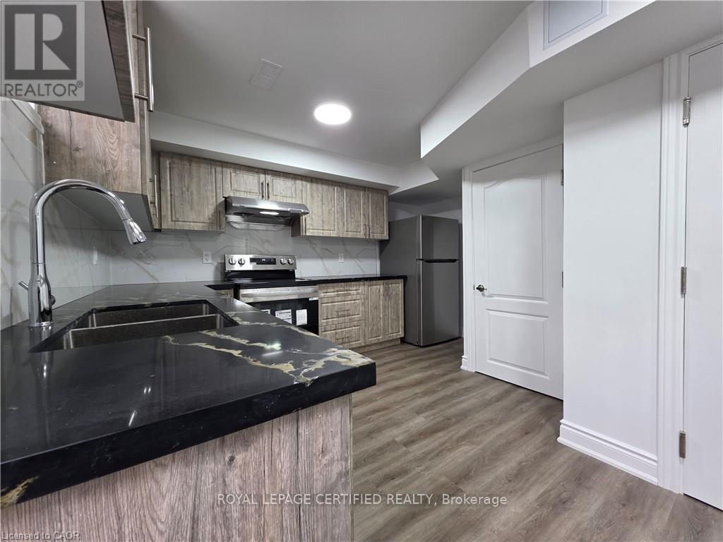 Bsmt - 24 Chase Crescent, Cambridge, Ontario  N3C 0C5 - Photo 10 - X12970022