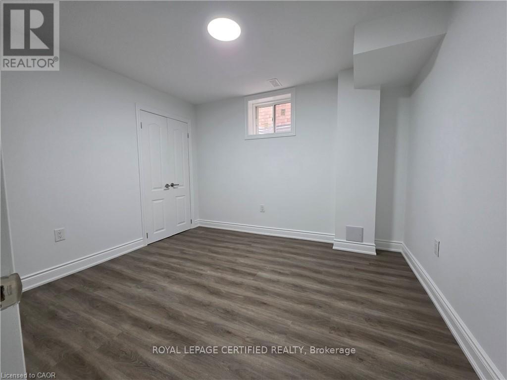 Bsmt - 24 Chase Crescent, Cambridge, Ontario  N3C 0C5 - Photo 14 - X12970022