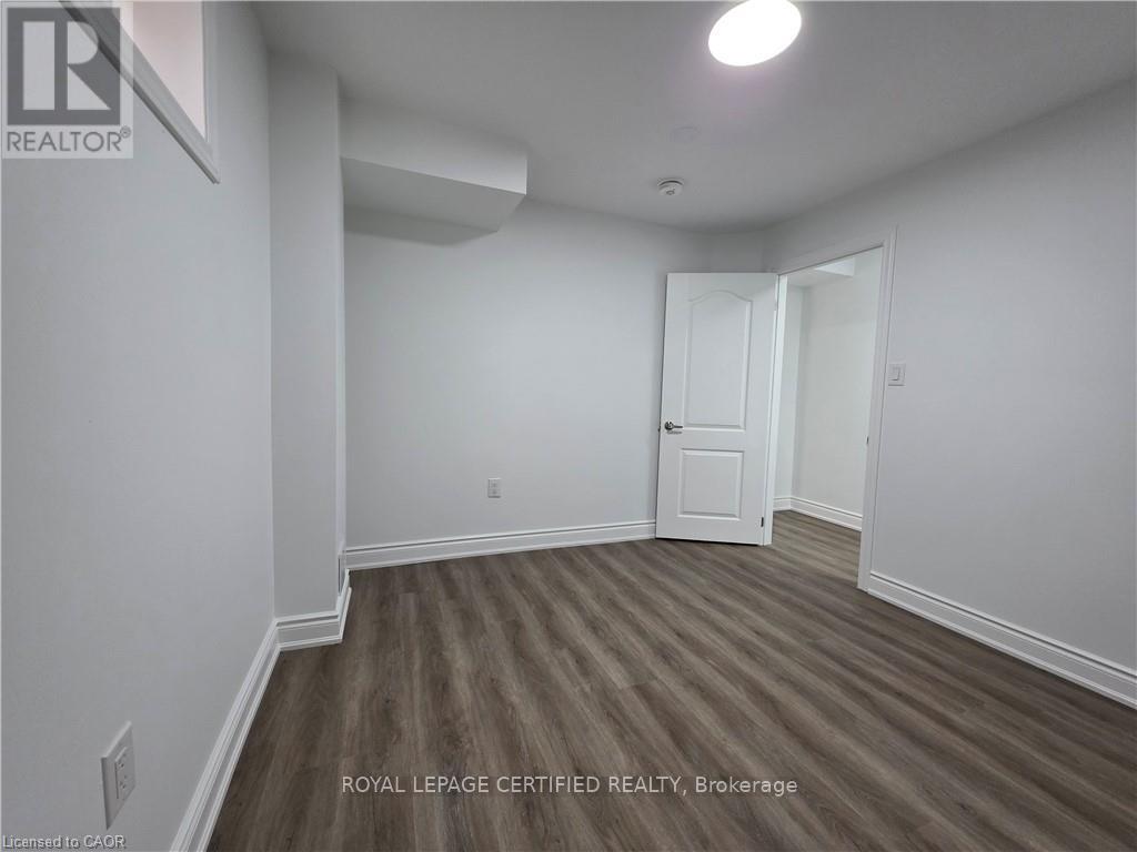 Bsmt - 24 Chase Crescent, Cambridge, Ontario  N3C 0C5 - Photo 16 - X12970022