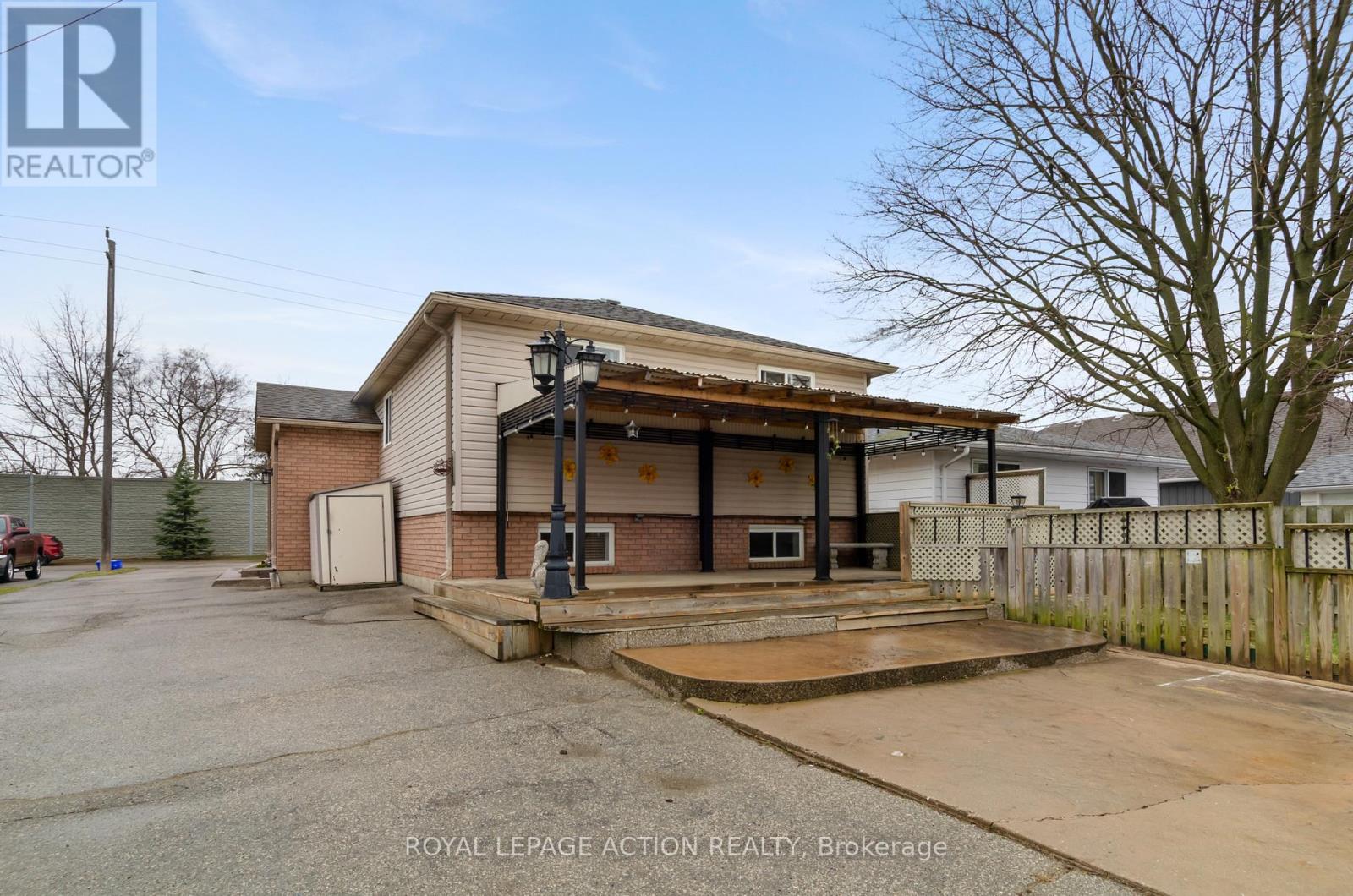 71 Barnes Avenue, Brantford, Ontario  N3R 4Y9 - Photo 24 - X12970024