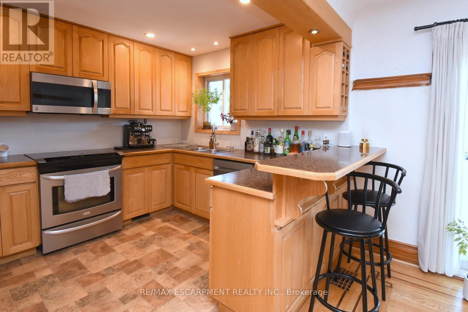 95 Huxley Avenue S, Hamilton, Ontario  L8K 2P7 - Photo 20 - X12970174