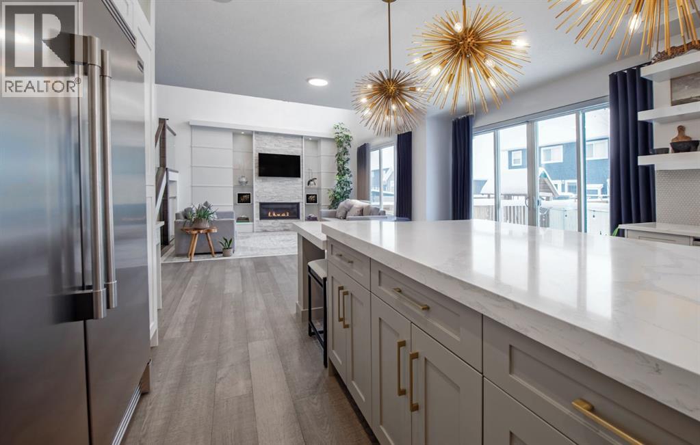 214 Aspenmere Green, Chestermere, Alberta  T1X 0W8 - Photo 9 - A2271632