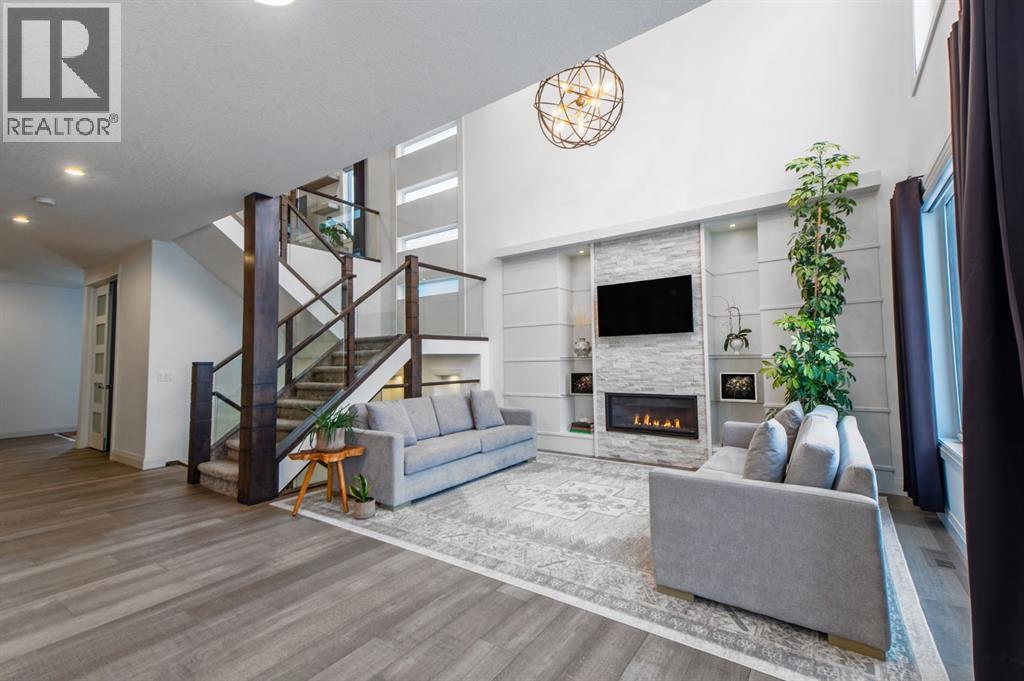 214 Aspenmere Green, Chestermere, Alberta  T1X 0W8 - Photo 3 - A2271632