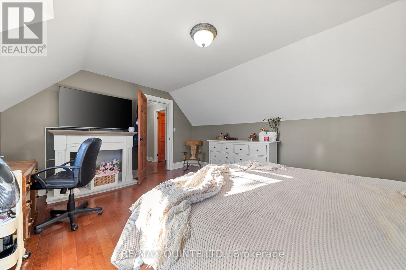 562 Trenton Frankford Road, Quinte West, Ontario  K8V 5P6 - Photo 35 - X12970356