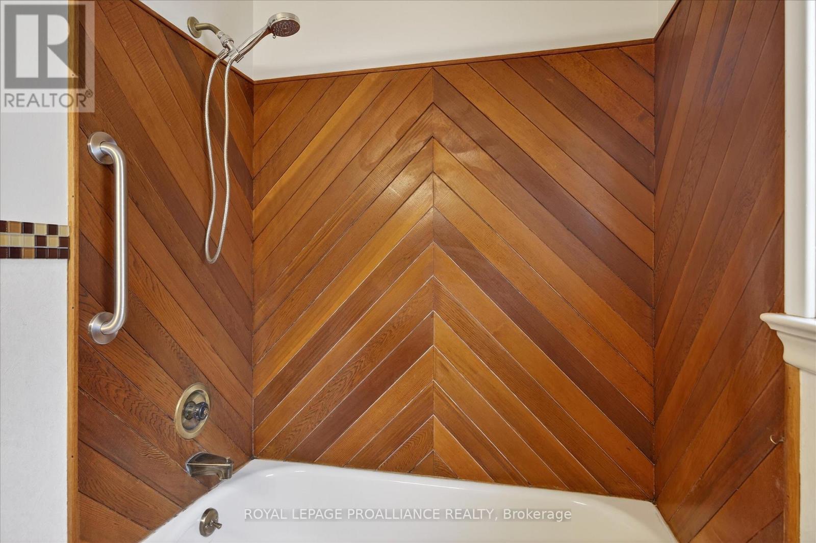 733 Cameron Street, Peterborough, Ontario  K9J 4A1 - Photo 23 - X12970514