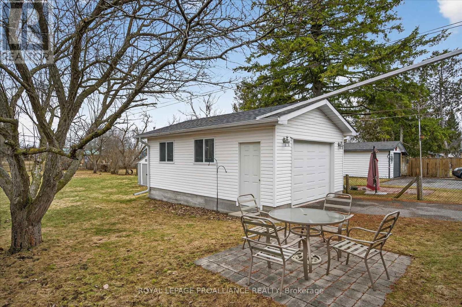 733 Cameron Street, Peterborough, Ontario  K9J 4A1 - Photo 42 - X12970514