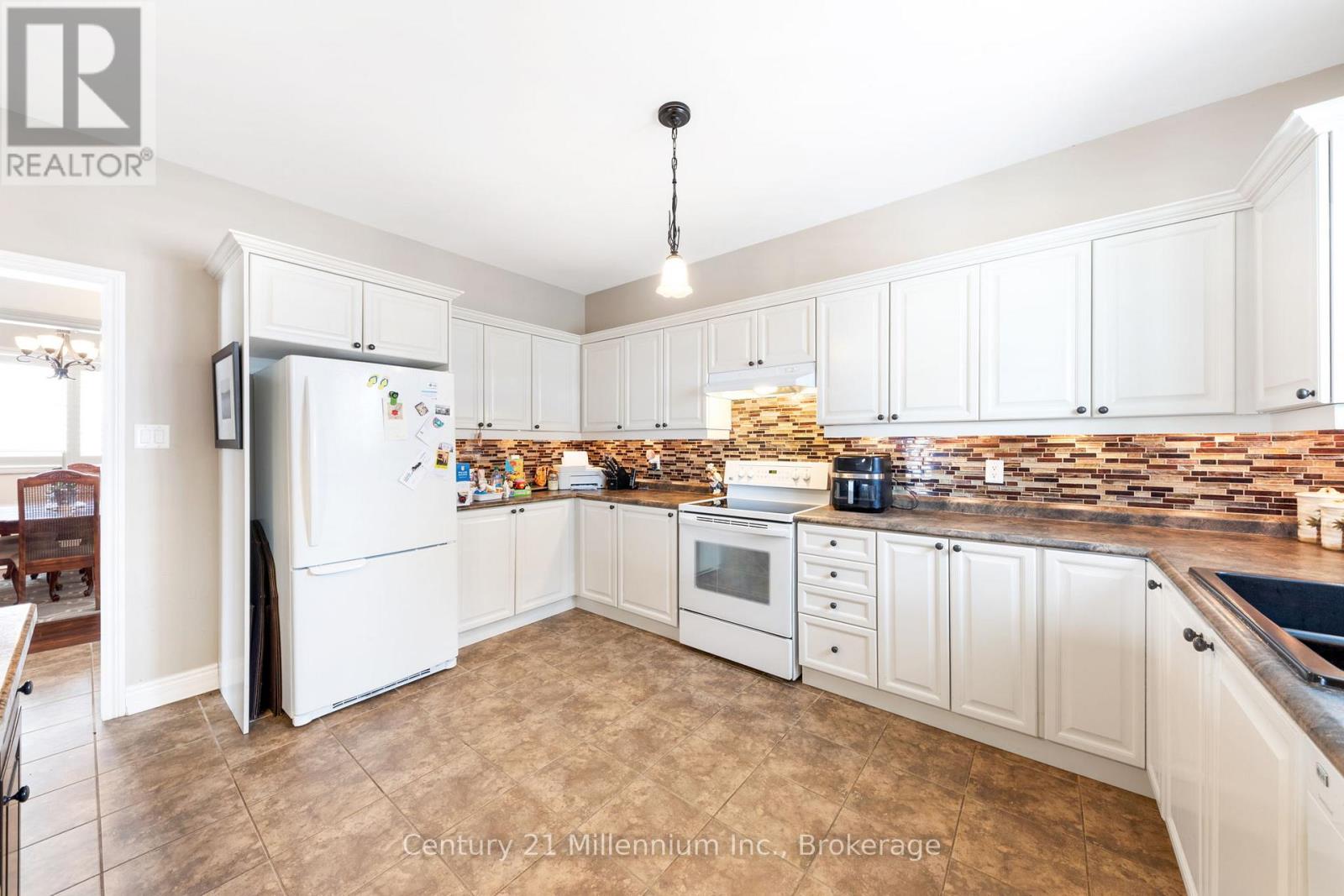 9 Hill Street, Collingwood, Ontario  L9Y 0A7 - Photo 15 - S12819504