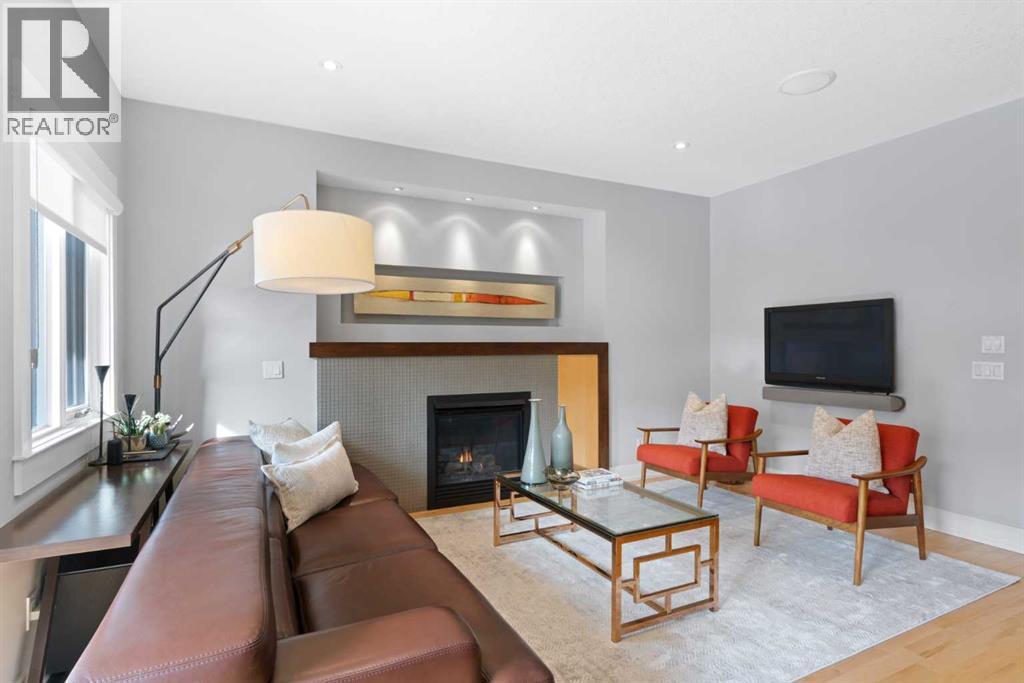 2411 31 Street Sw, Calgary, Alberta  T3E 2N6 - Photo 9 - A2298077