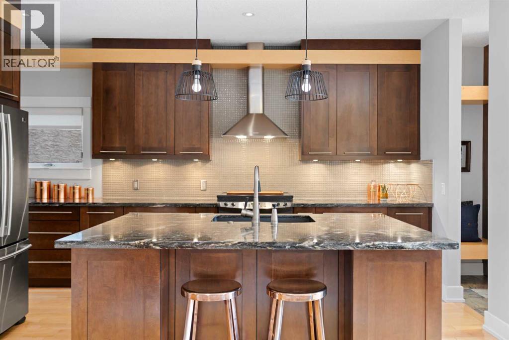 2411 31 Street Sw, Calgary, Alberta  T3E 2N6 - Photo 13 - A2298077