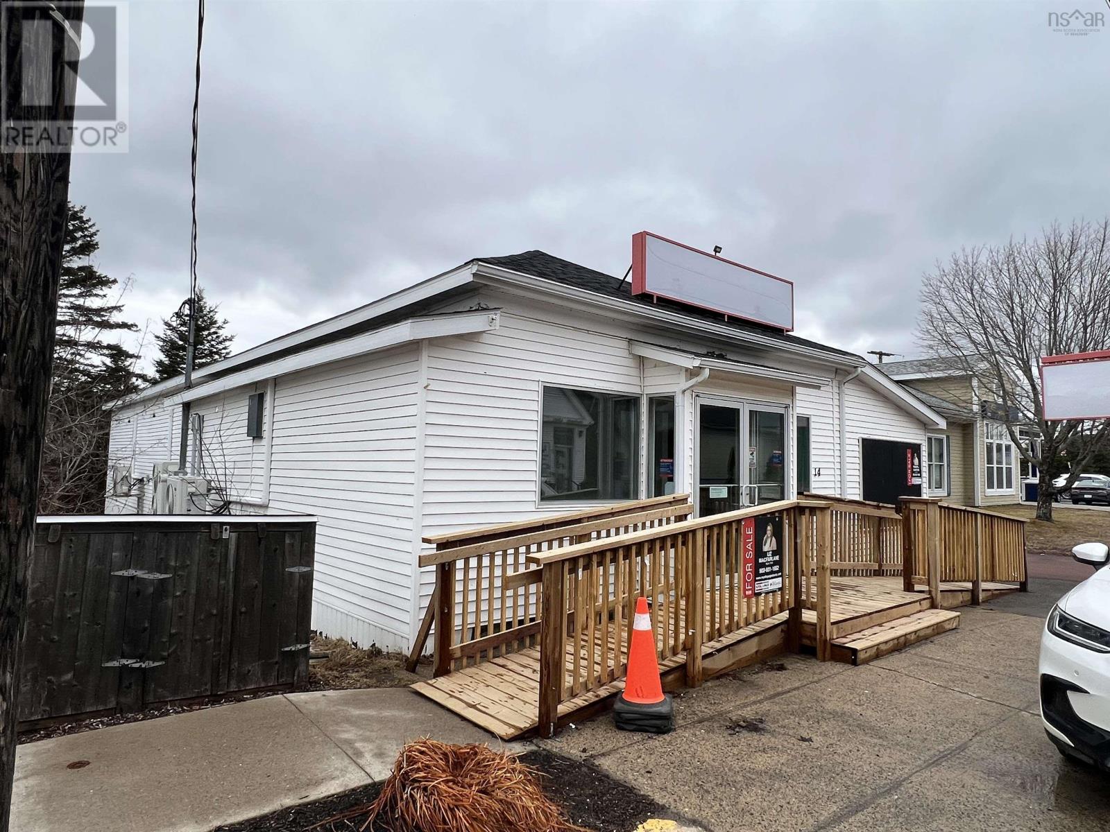 14 Main Street, Sherbrooke, Nova Scotia  B0J 3C0 - Photo 7 - 202606614