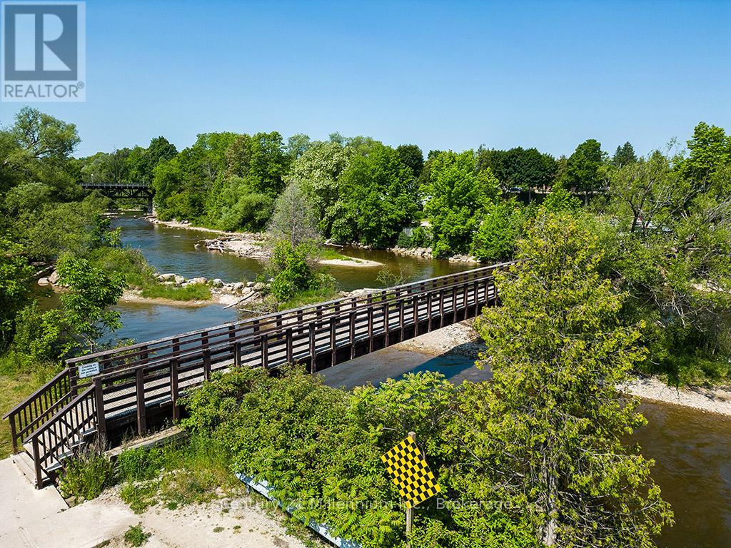 407 - 10 Bay Street E, Blue Mountains, Ontario  N0H 2P0 - Photo 31 - X12970070