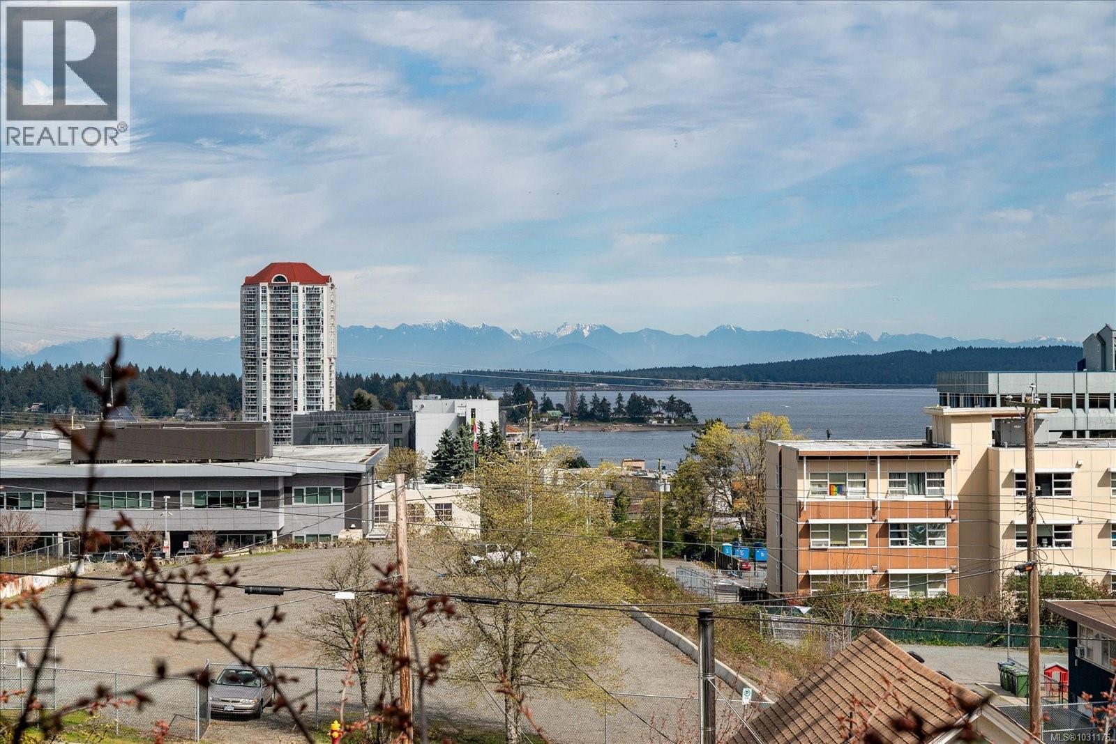 305 555 Franklyn St, Nanaimo, British Columbia  V9R 2X9 - Photo 7 - 1031176