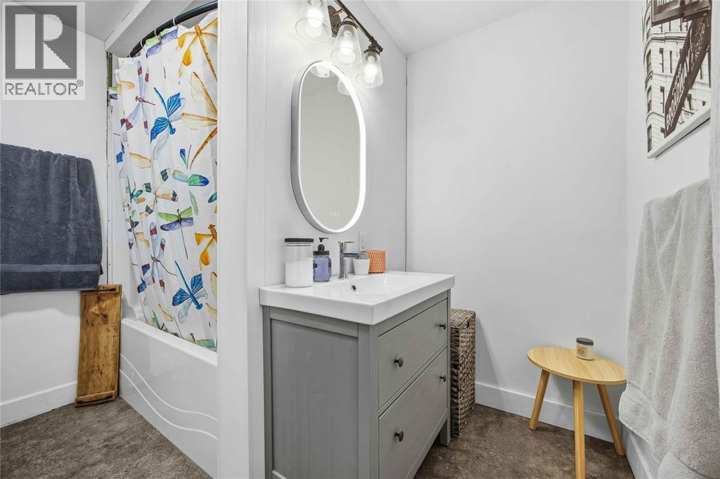 463 Confederation Street, Sarnia, Ontario  N7T 2B5 - Photo 16 - 26007183