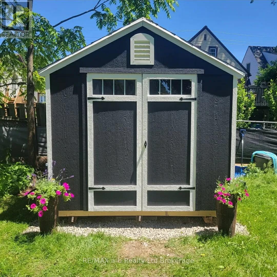 27 Fyfe Avenue, Woodstock, Ontario  N4S 3S5 - Photo 33 - X12923762