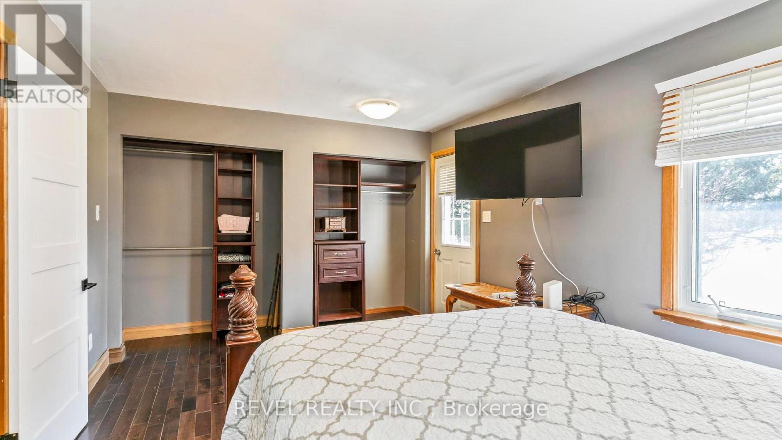 20875 Cherryhill Road, Thames Centre, Ontario  N0M 2M0 - Photo 13 - X12970226