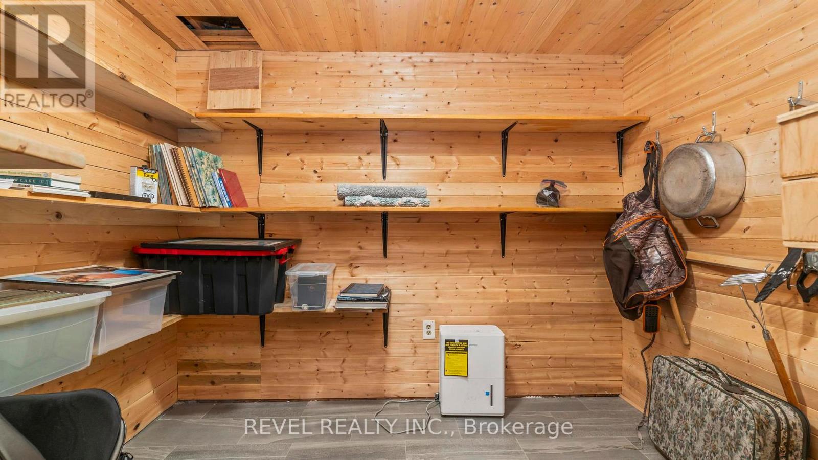 20875 Cherryhill Road, Thames Centre, Ontario  N0M 2M0 - Photo 31 - X12970226