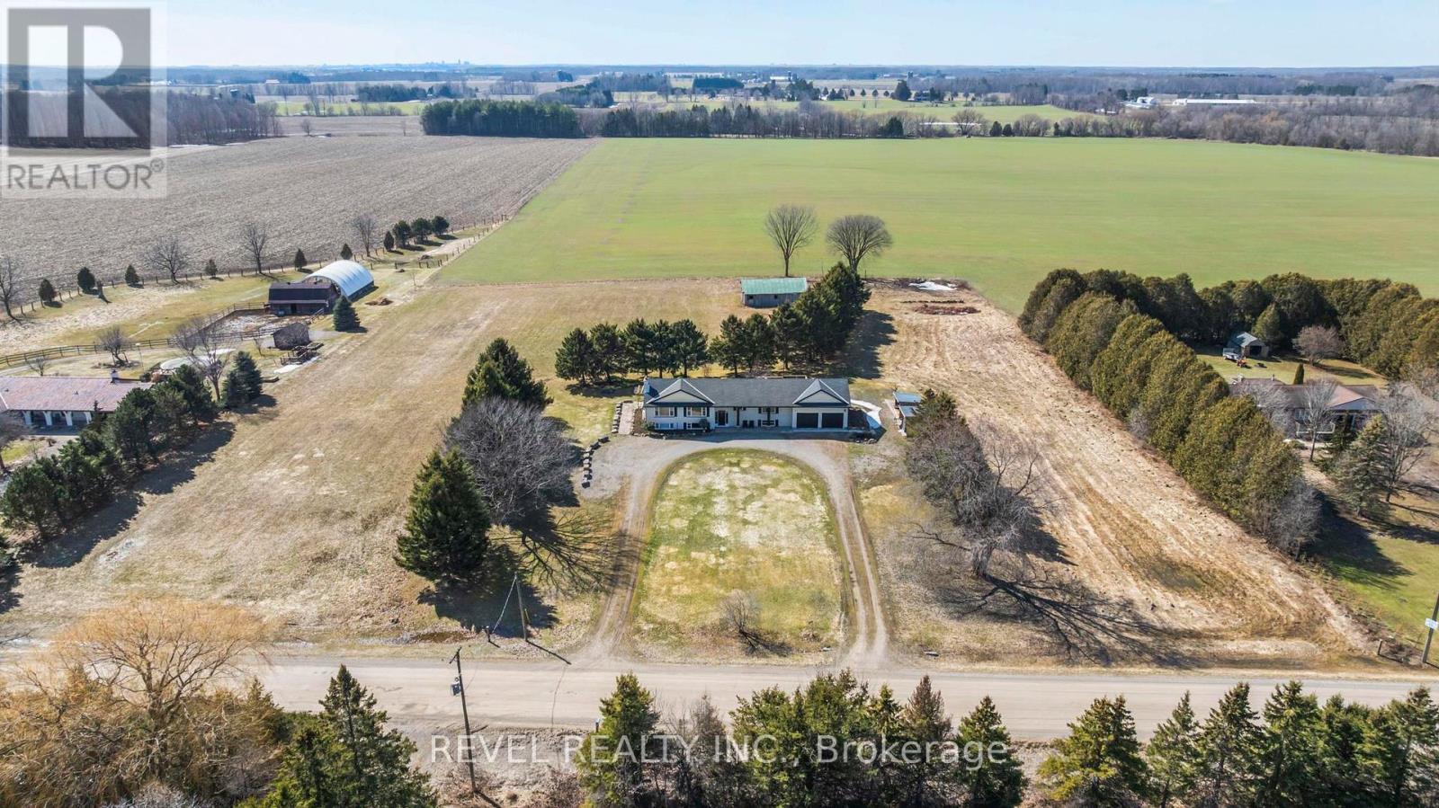 20875 Cherryhill Road, Thames Centre, Ontario  N0M 2M0 - Photo 42 - X12970226