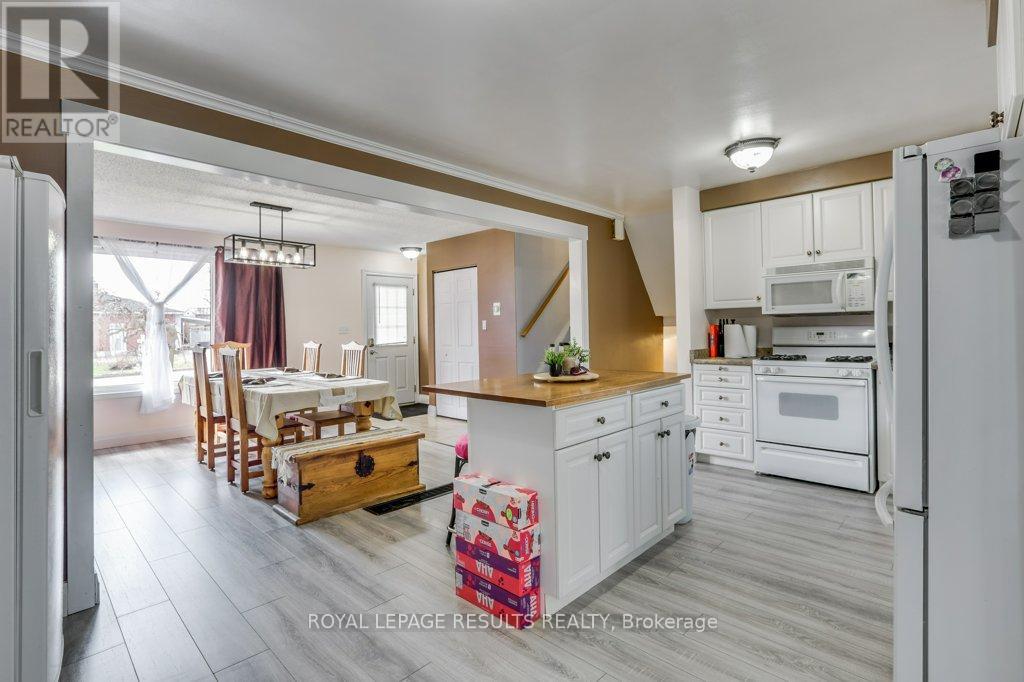 2 Northwood Place, St. Thomas, Ontario  N5P 2J4 - Photo 11 - X12970434