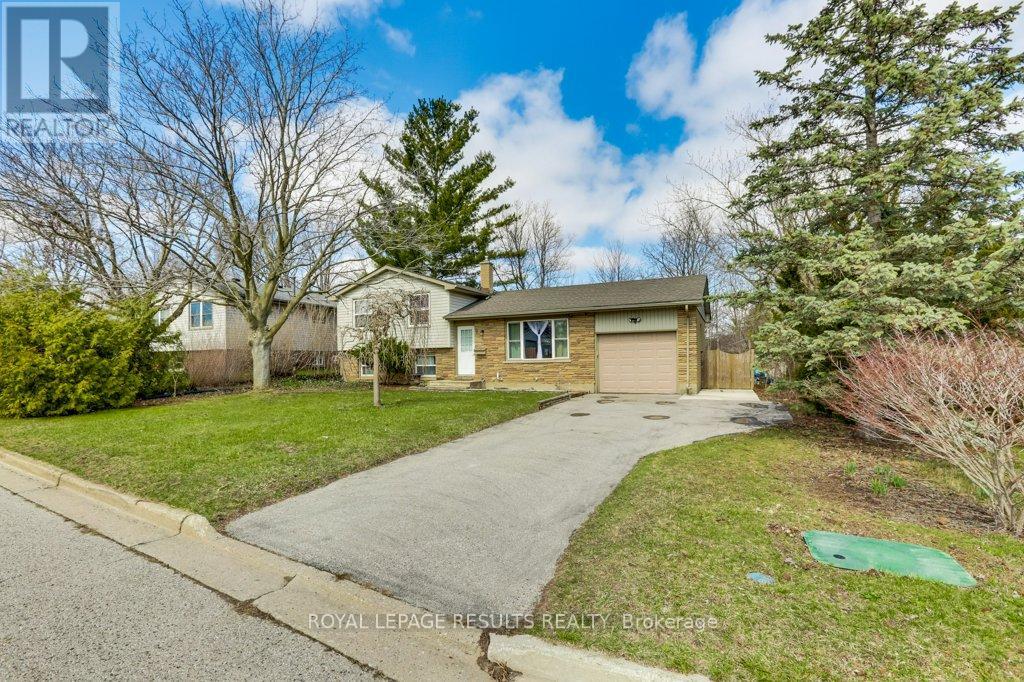 2 Northwood Place, St. Thomas, Ontario  N5P 2J4 - Photo 2 - X12970434