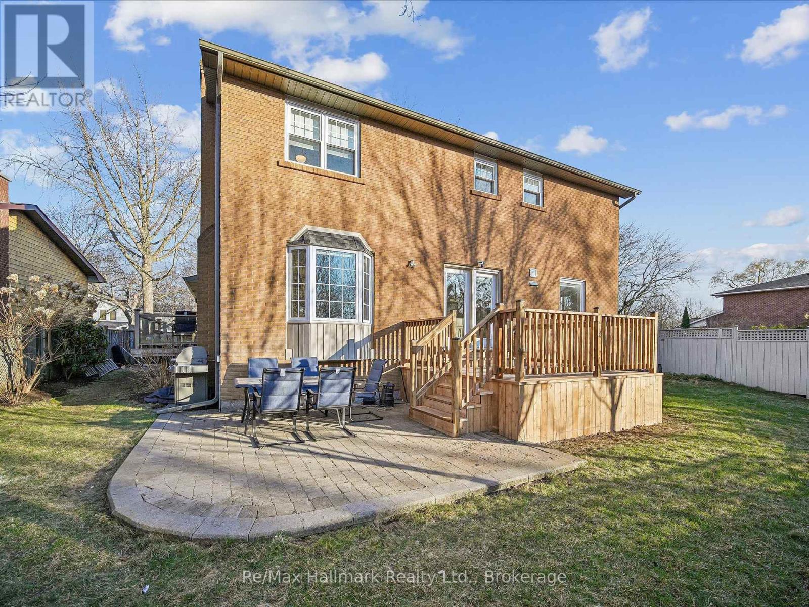 2103 Constance Drive, Oakville, Ontario  L6J 5V1 - Photo 38 - W12970324