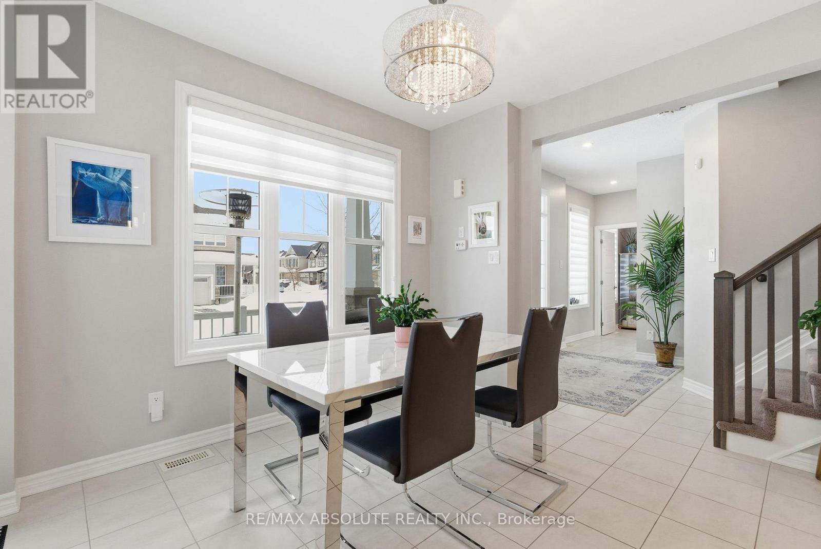 160 Damselfly Way, Ottawa, Ontario K2J 6H6 - Photo 6 - X12970298