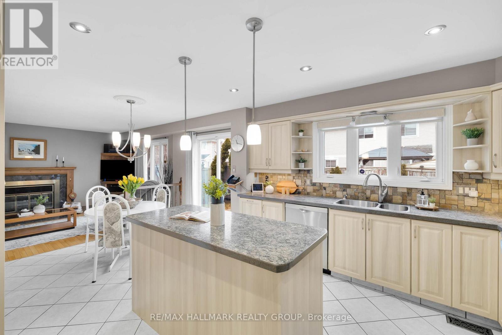 5 Ellisson Way, Ottawa, Ontario  K1G 4N9 - Photo 14 - X12970302