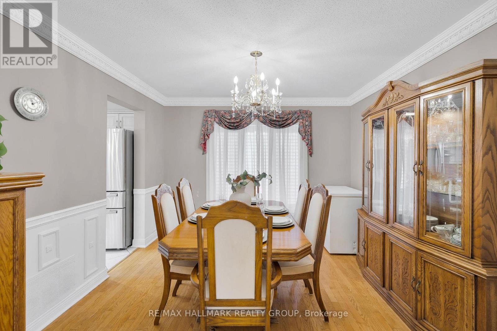 5 Ellisson Way, Ottawa, Ontario  K1G 4N9 - Photo 8 - X12970302
