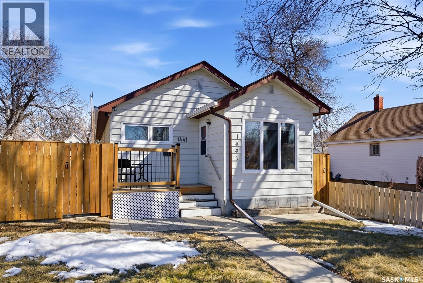 1441 Athol STREET, Regina, Saskatchewan