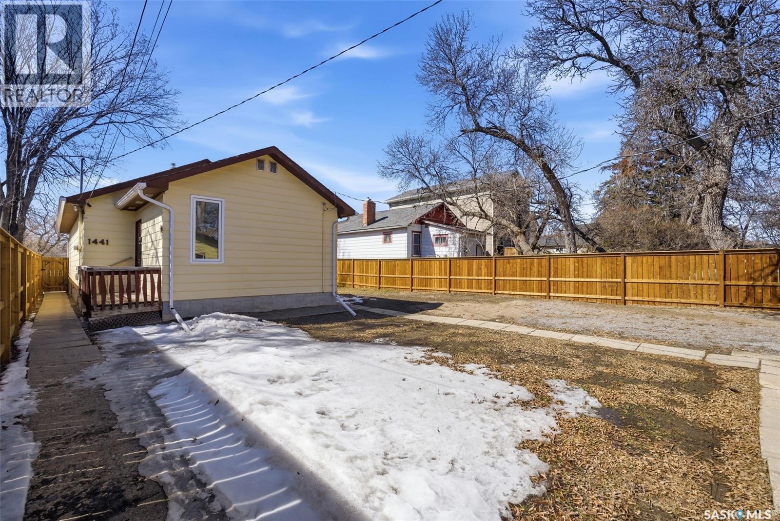 1441 Athol Street, Regina, Saskatchewan  S4T 3C7 - Photo 30 - SK032332