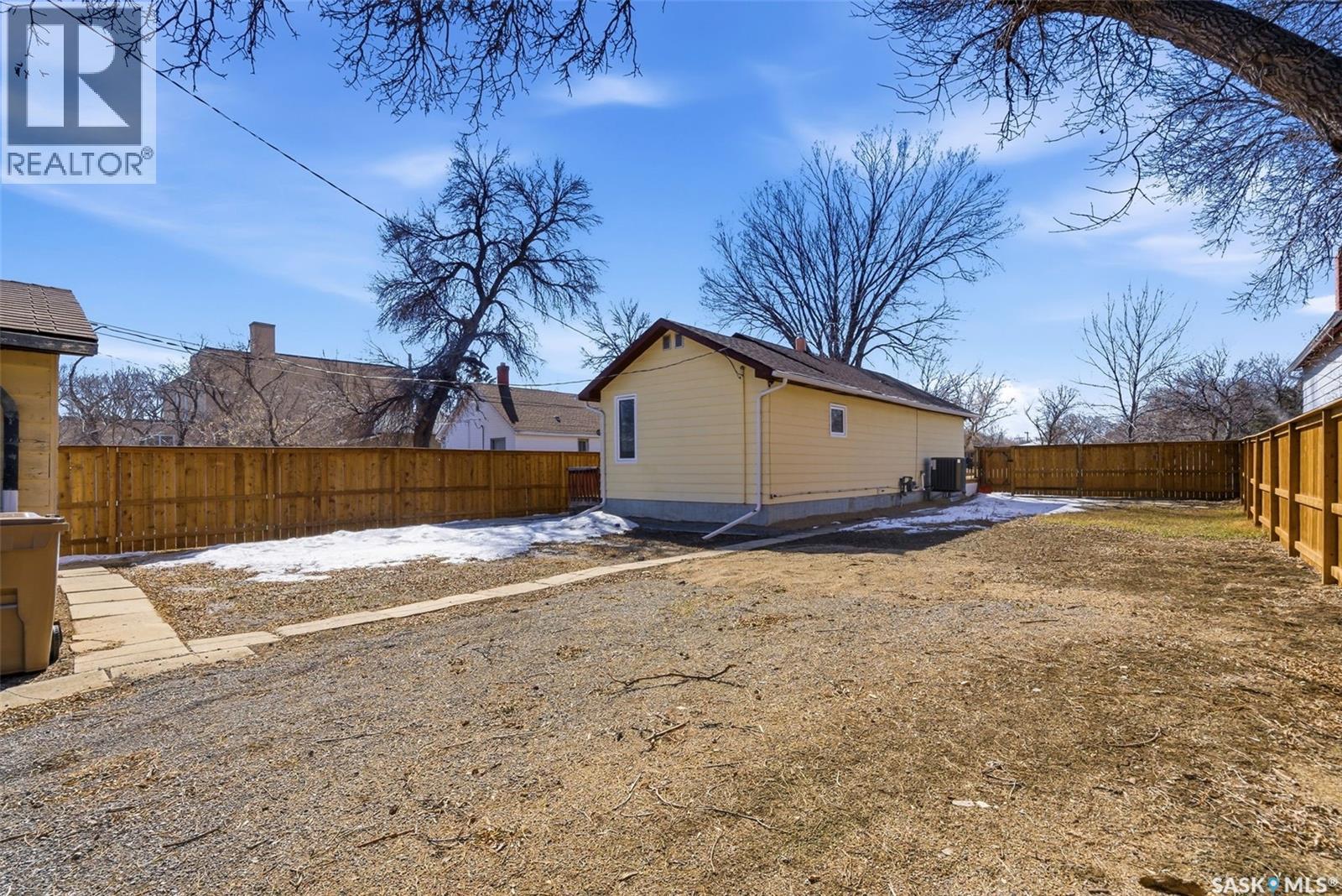 1441 Athol Street, Regina, Saskatchewan  S4T 3C7 - Photo 32 - SK032332