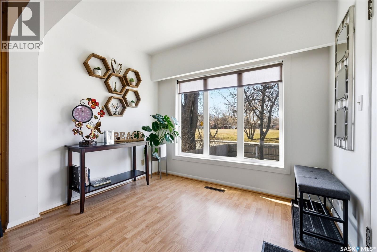 1441 Athol Street, Regina, Saskatchewan  S4T 3C7 - Photo 6 - SK032332