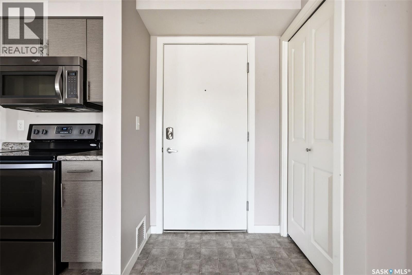 2116 5500 Mitchinson Way, Regina, Saskatchewan  S4W 0N9 - Photo 3 - SK032318