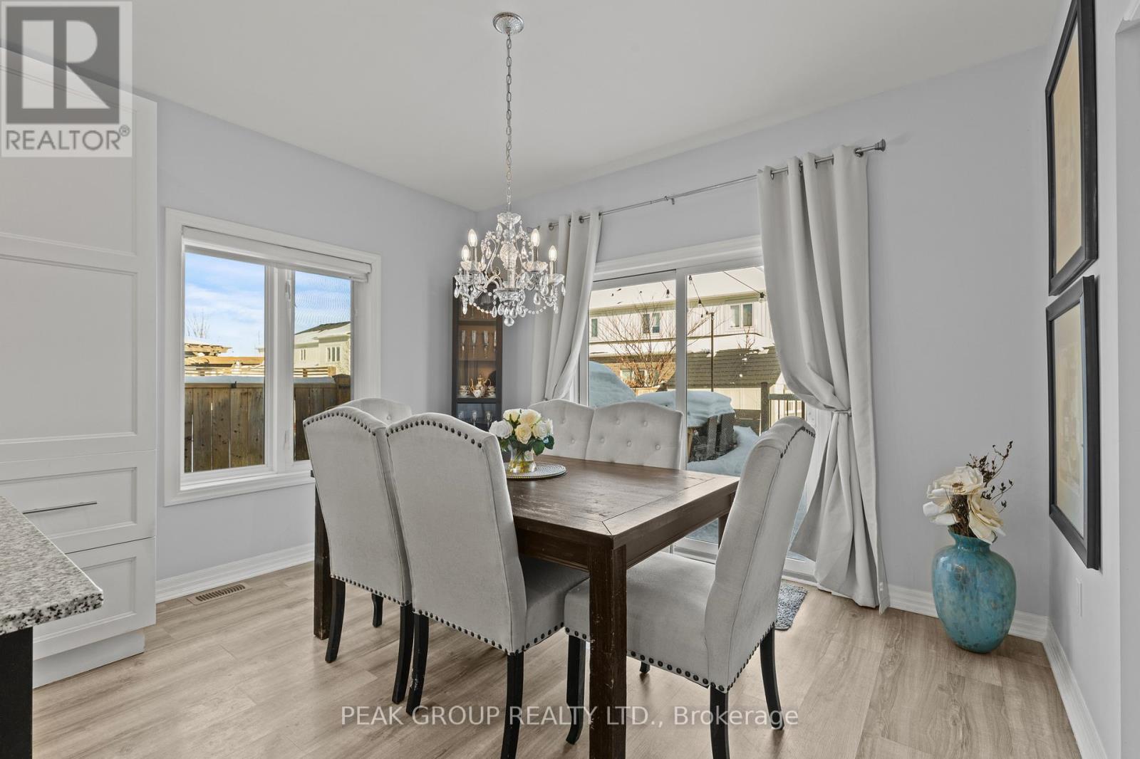 53 Dominion Crescent, Niagara-On-The-Lake, Ontario  L0S 1J1 - Photo 11 - X12970334