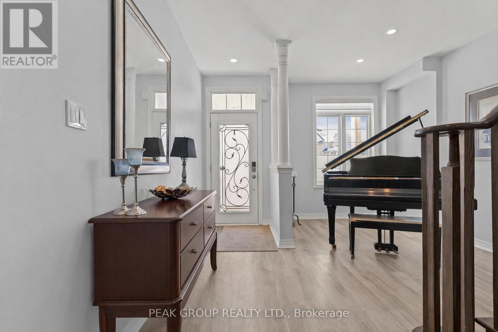 53 Dominion Crescent, Niagara-On-The-Lake, Ontario  L0S 1J1 - Photo 6 - X12970334