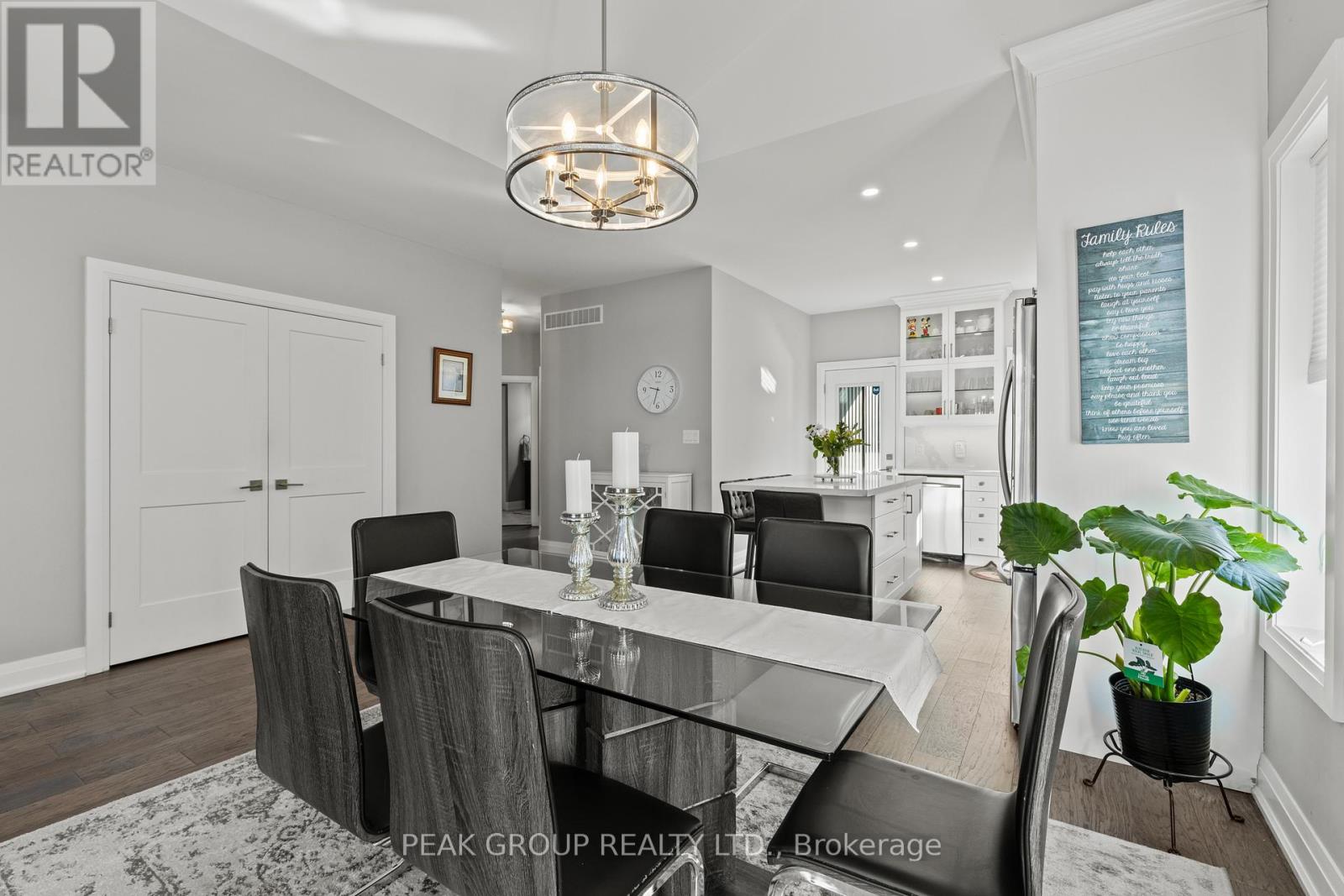 398 Aqueduct Street, Welland, Ontario  L3C 0H3 - Photo 12 - X12970342