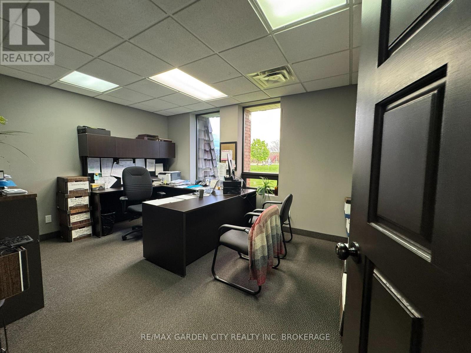 2nd Floor - 236 Glenridge Avenue, St. Catharines, Ontario  L2T 3J9 - Photo 16 - X12970344