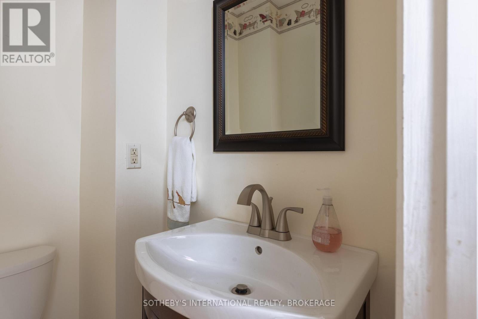 85 Ricardo Street, Niagara-On-The-Lake, Ontario  L0S 1J0 - Photo 9 - X12970520