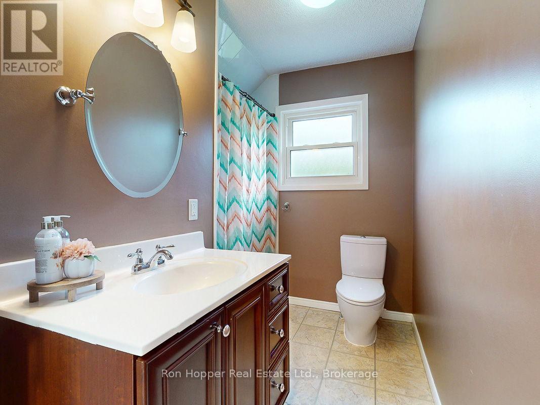 123025 Story Book Park Road, Meaford, Ontario  N4K 5N6 - Photo 23 - X12970452