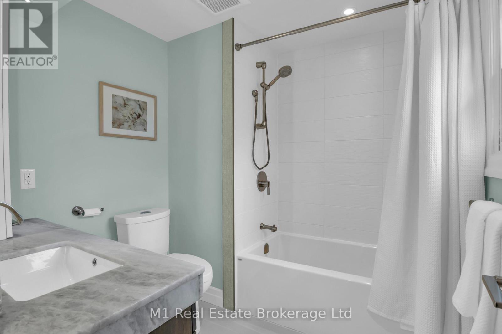 320 Tatlock Drive, Waterloo, Ontario  N2L 5Y5 - Photo 33 - X12970508