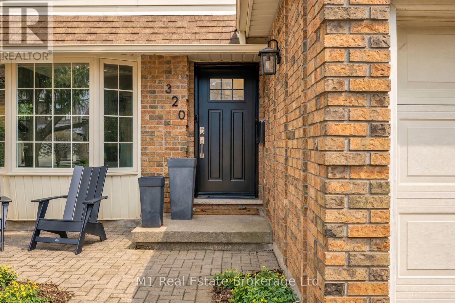 320 Tatlock Drive, Waterloo, Ontario  N2L 5Y5 - Photo 5 - X12970508