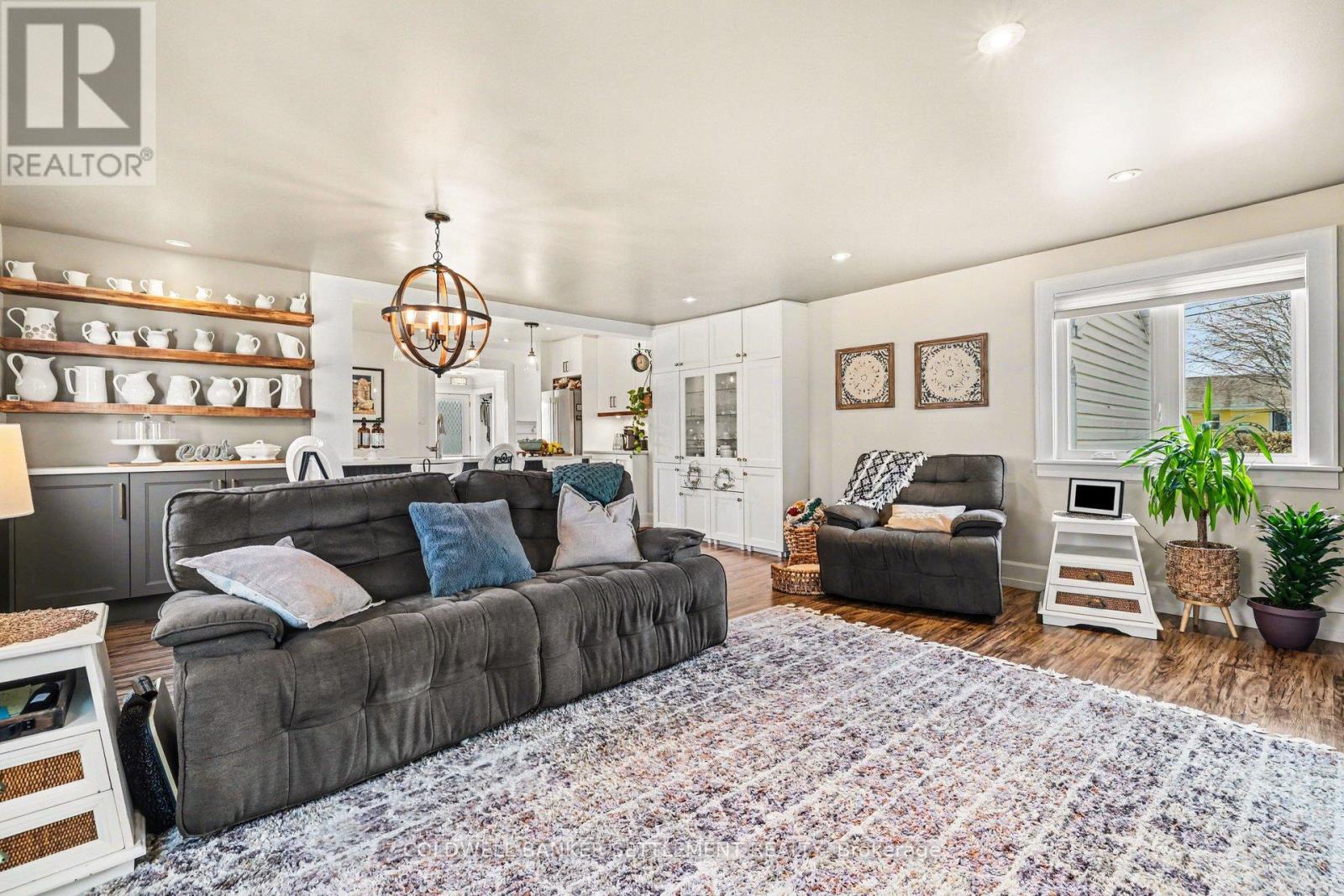 22 Broadview Avenue W, Smiths Falls, Ontario  K7A 4K9 - Photo 18 - X12970258