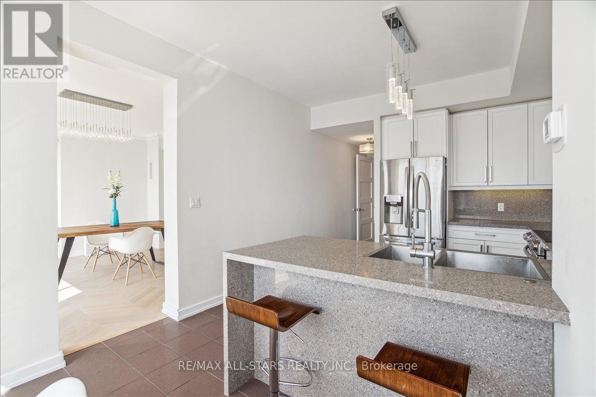 Ph 4507 - 1 Palace Pier Court, Toronto (Mimico), Ontario  M8V 3W9 - Photo 13 - W12957310