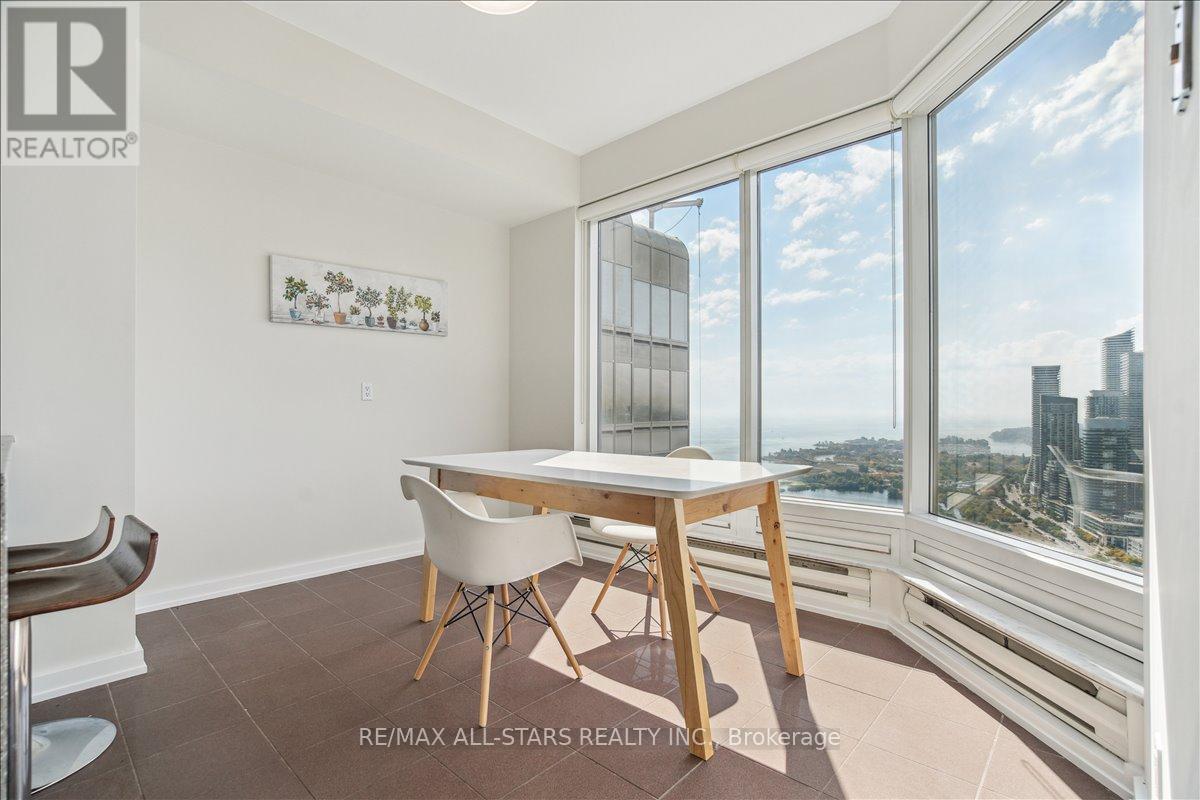 Ph 4507 - 1 Palace Pier Court, Toronto (Mimico), Ontario  M8V 3W9 - Photo 11 - W12957310